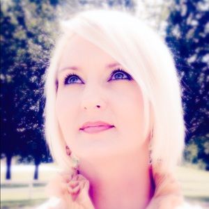 Meet your Posher, Misty